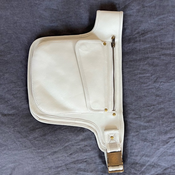 Nicholas K Belt Pack - Picture 5 of 9